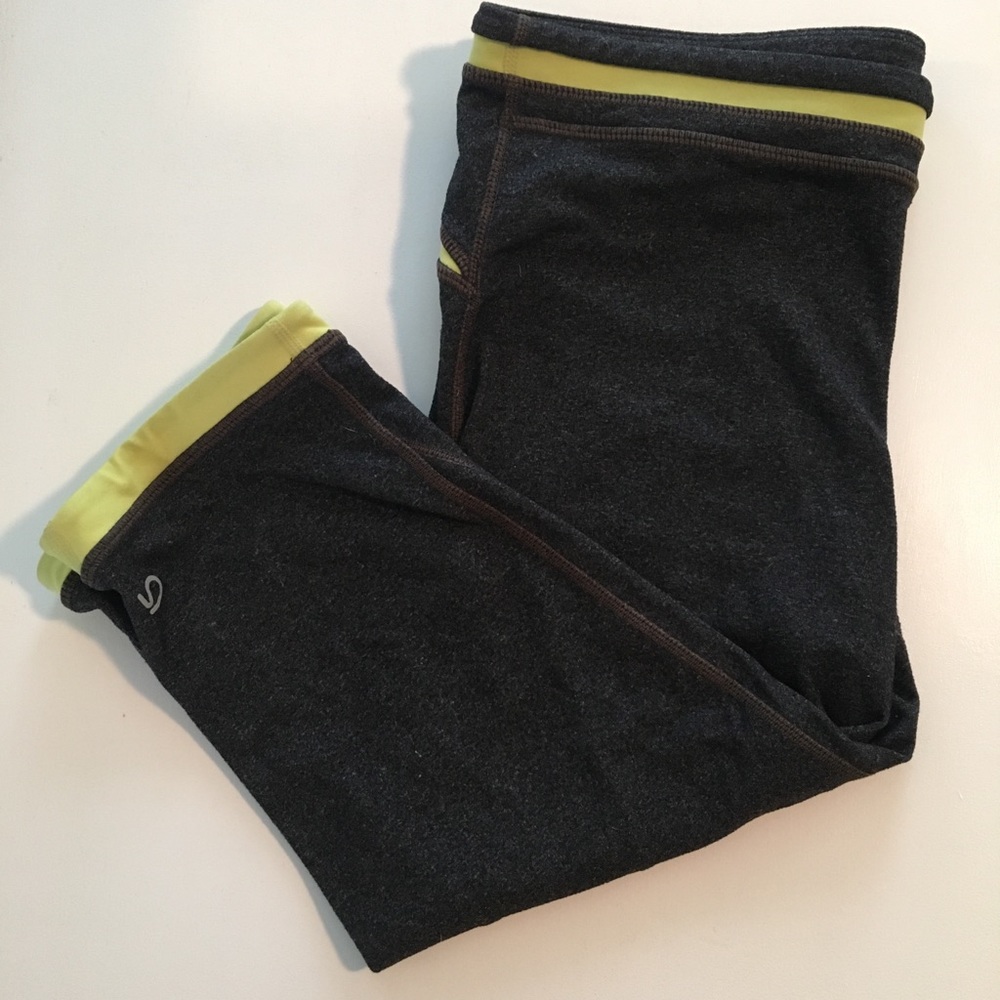 Gap charcoal athletic capris